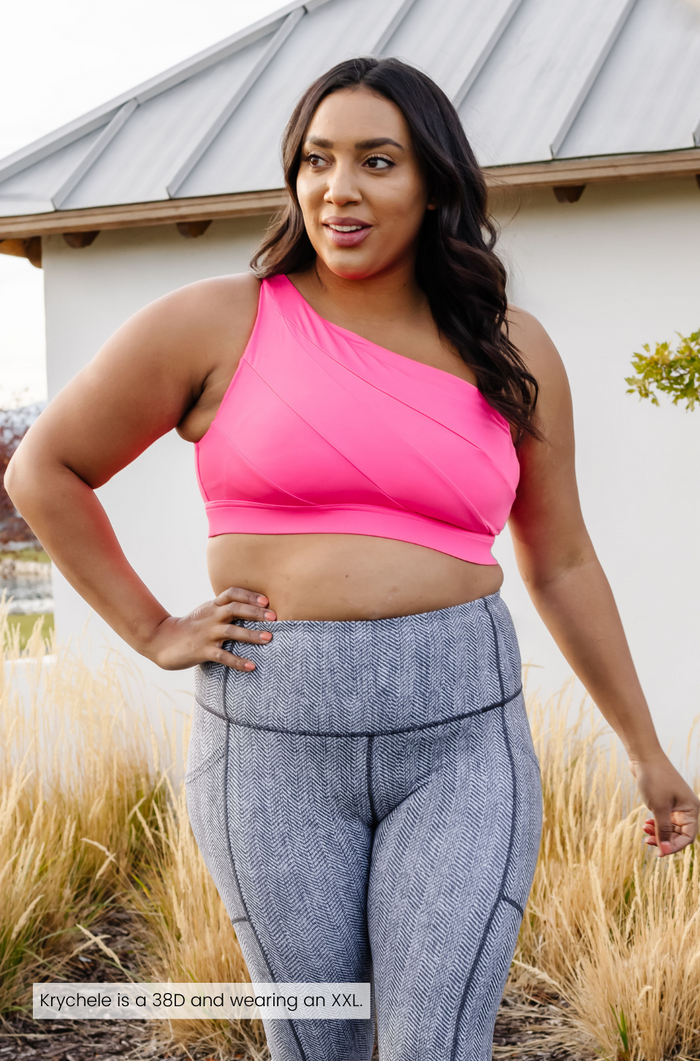 Asymmetric Sports Bra in Pink