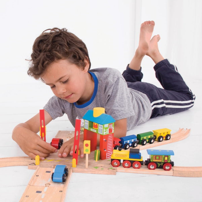 Bigjigs Rail Signal Box Wooden Train Track Accessory for Railway Layouts