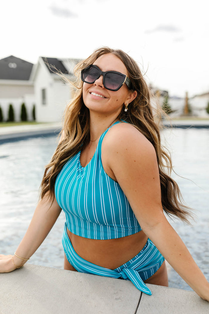 Energize Crop Top - Gym to Swim (Striped Teal)
