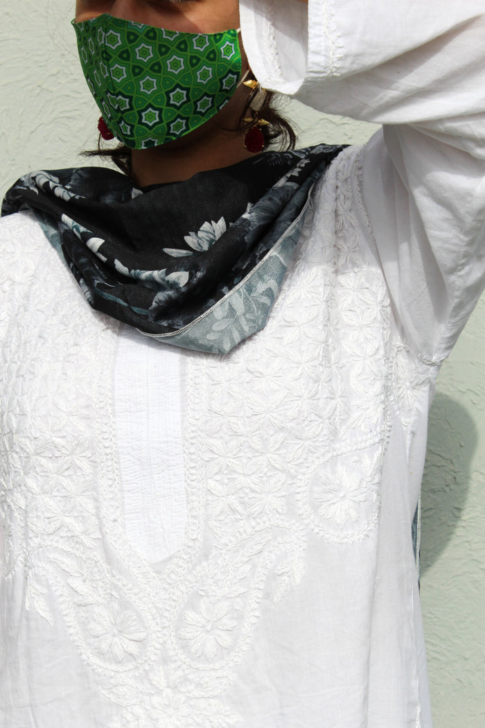 Esra Scarf