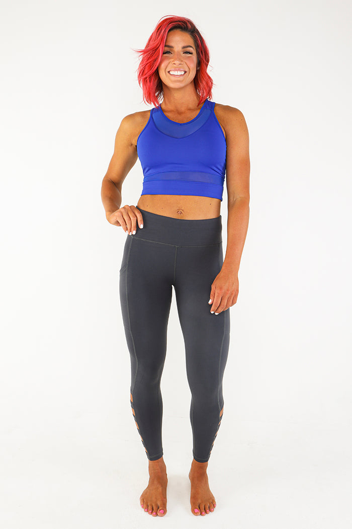 Jentrie is wearing a size Medium