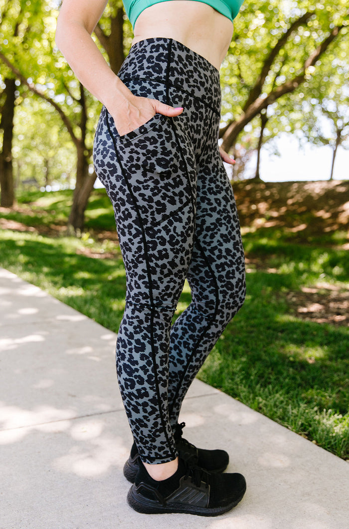 Lisa is wearing a size Small.