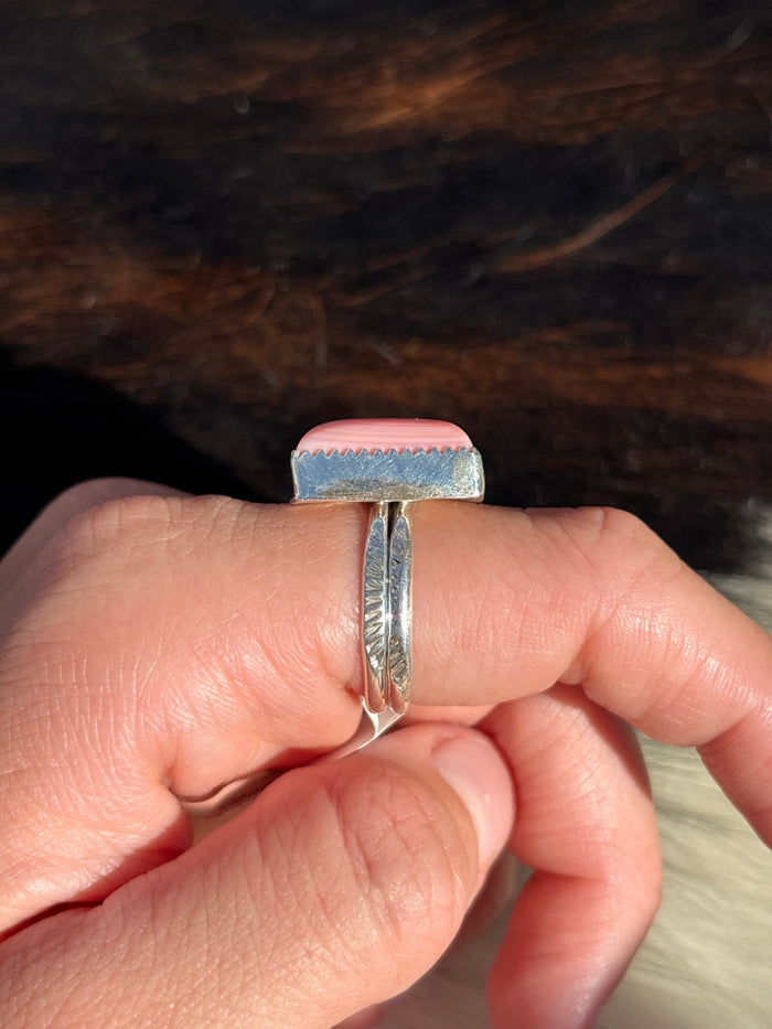 Native American, Hand-Made, Pink Conch & Sterling Silver Ring