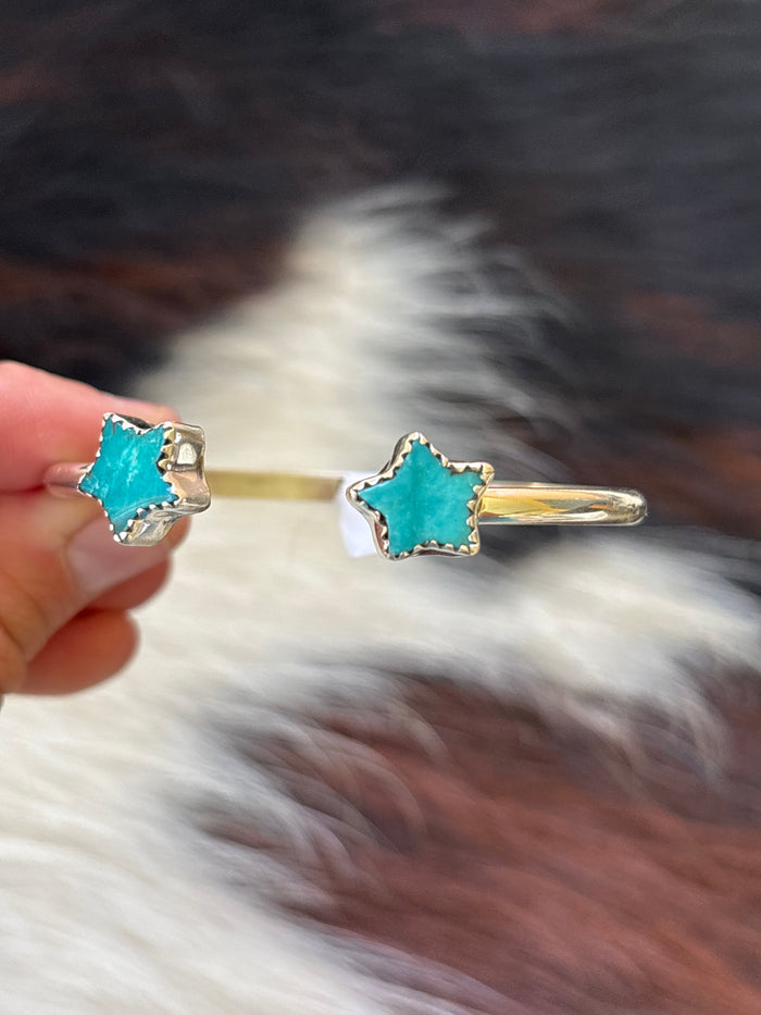 Native American, Handmade, Turquoise & Sterling Silver Star Cuff