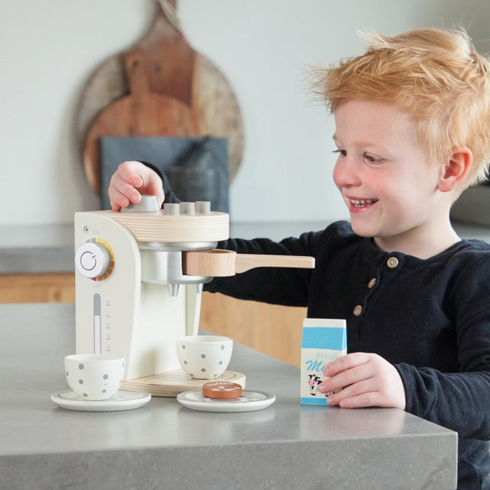 New Classic Toys Coffee Machine White