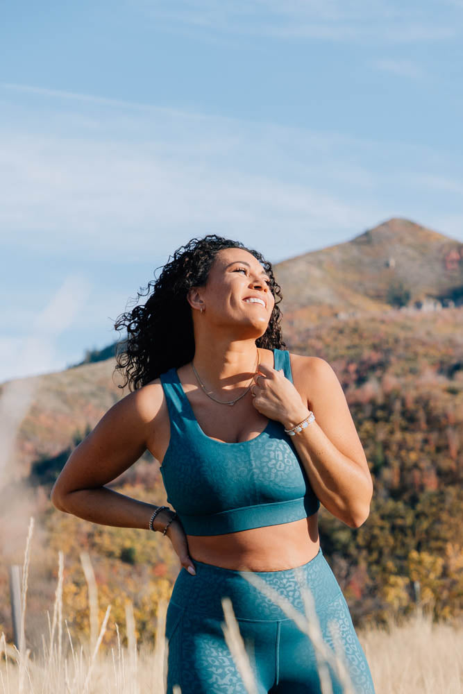 Resilience Sports Bra in Jade Leopard