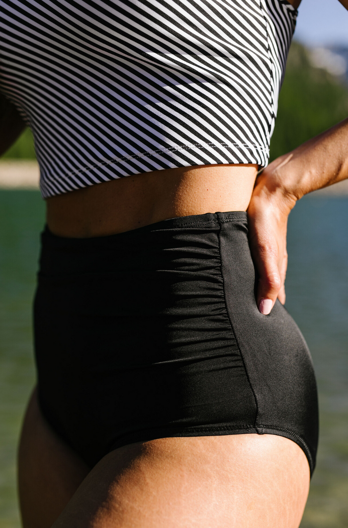 Black / XS