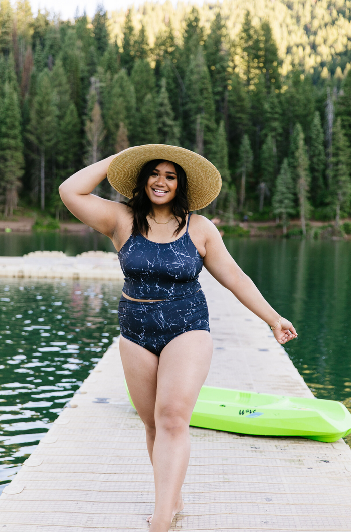 Amelia is wearing a size XXL in top & bottoms.