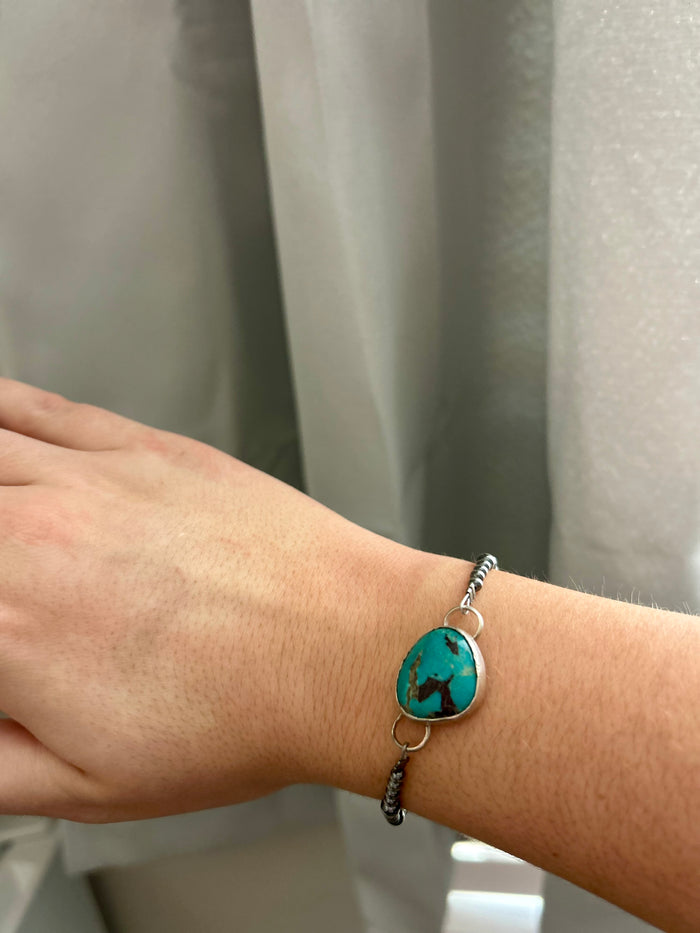 The Ellie Bracelet