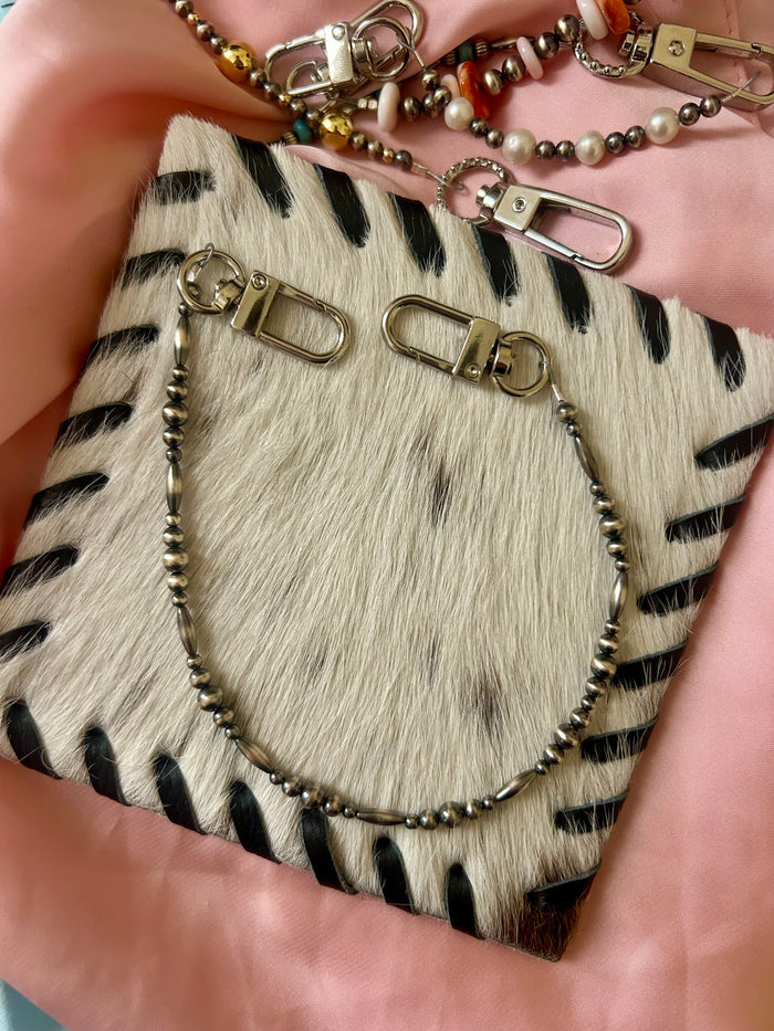 The Lily Keychain