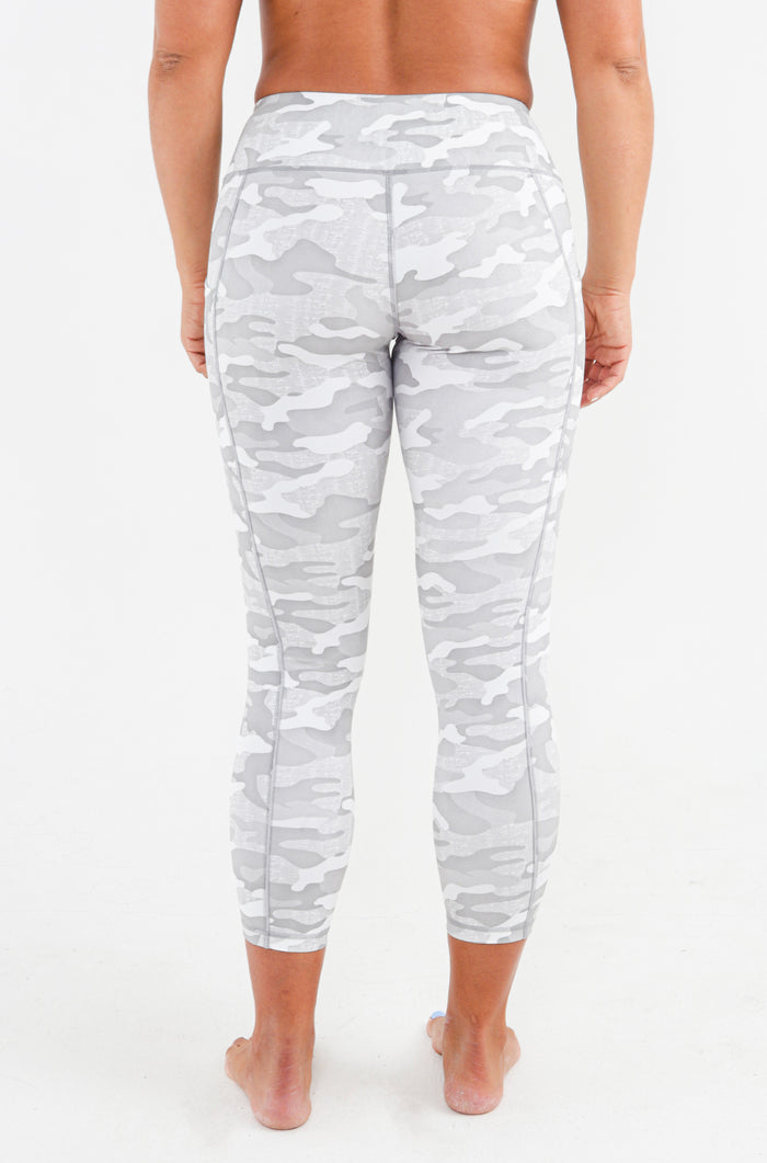 Oliva is a size 8-10 wearing a size Medium.